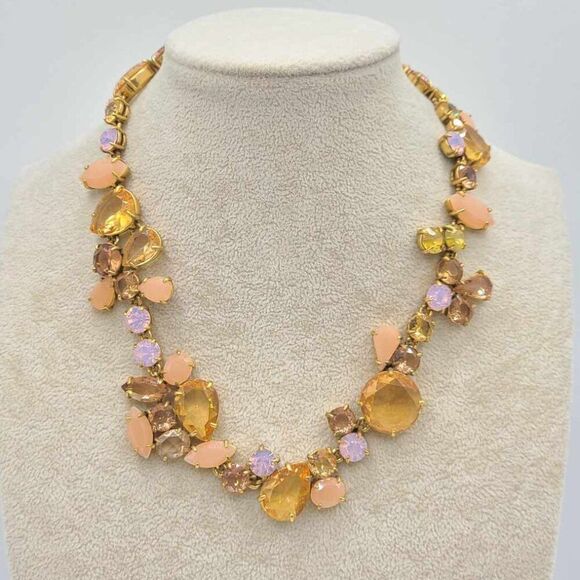 J Crew Pink Gold Crystal Statement Necklace - Picture 2 of 8
